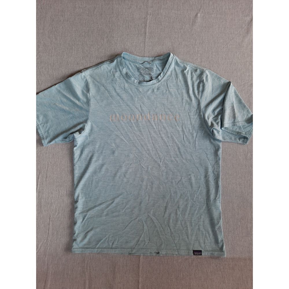 Patagonia Men XS Stretch Performance 50+ UPF Graphic‎ Art Tee Shirt Short Sleeve